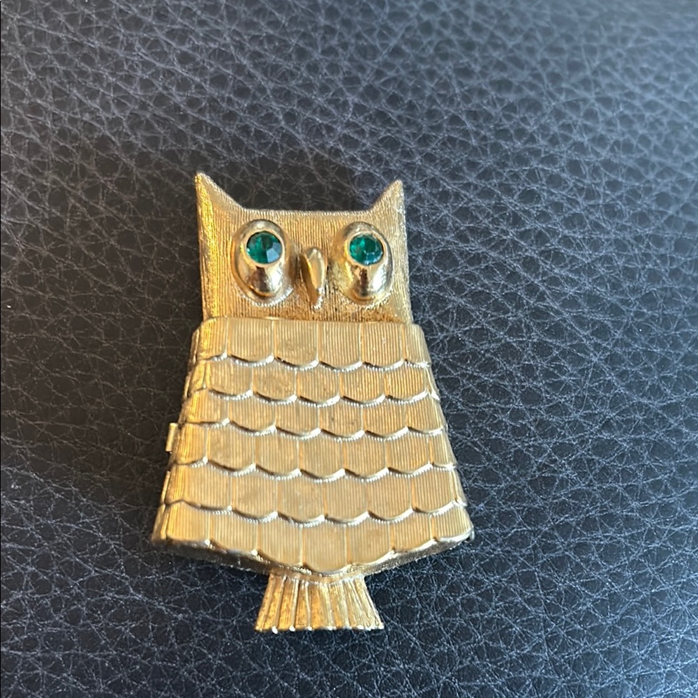 Avon Gold Owl Brooch with Green Eyes